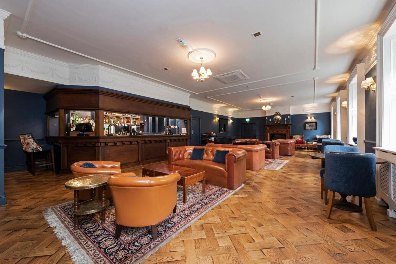 Statham Lodge Hotel Warrington Eksteriør bilde