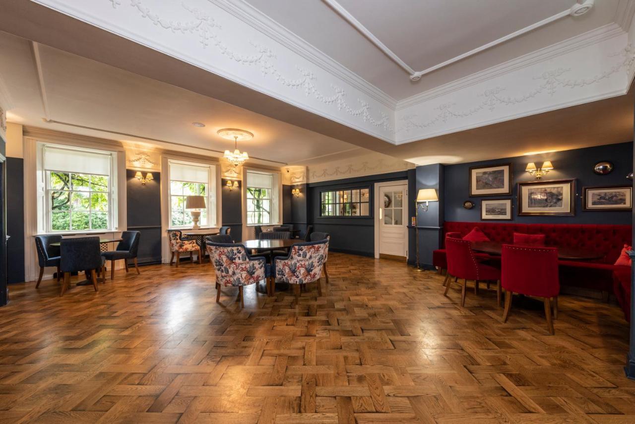 Statham Lodge Hotel Warrington Eksteriør bilde