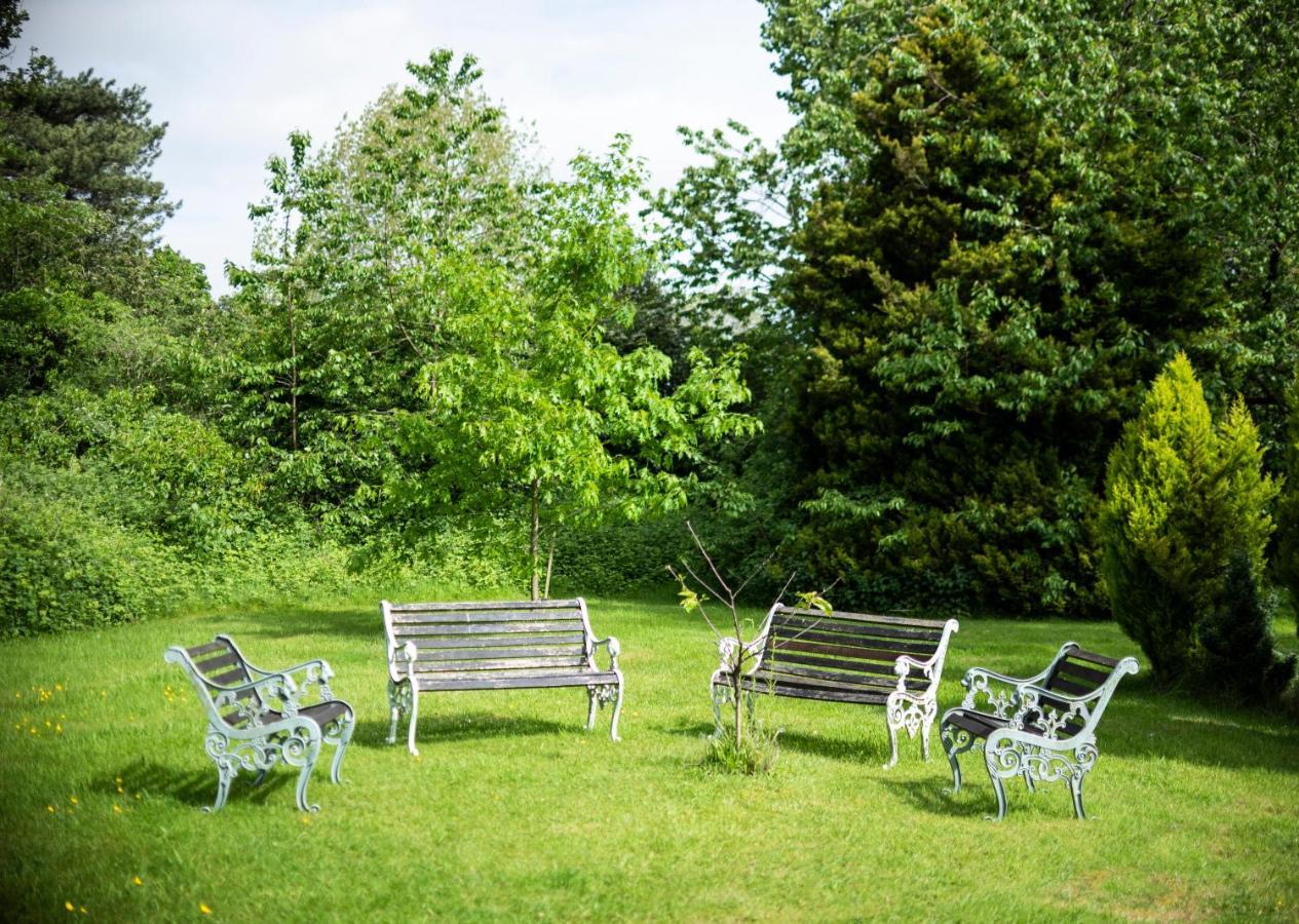 Statham Lodge Hotel Warrington Eksteriør bilde