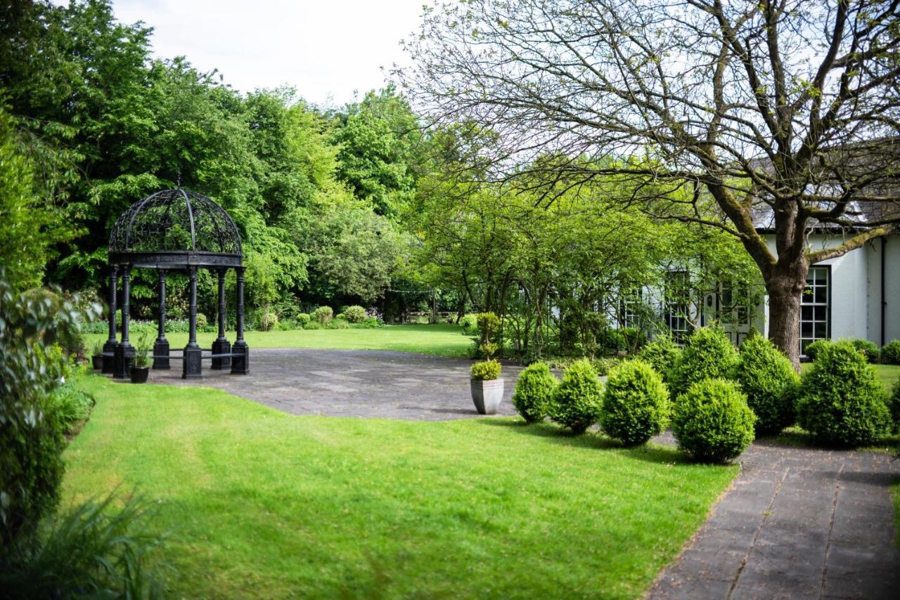 Statham Lodge Hotel Warrington Eksteriør bilde
